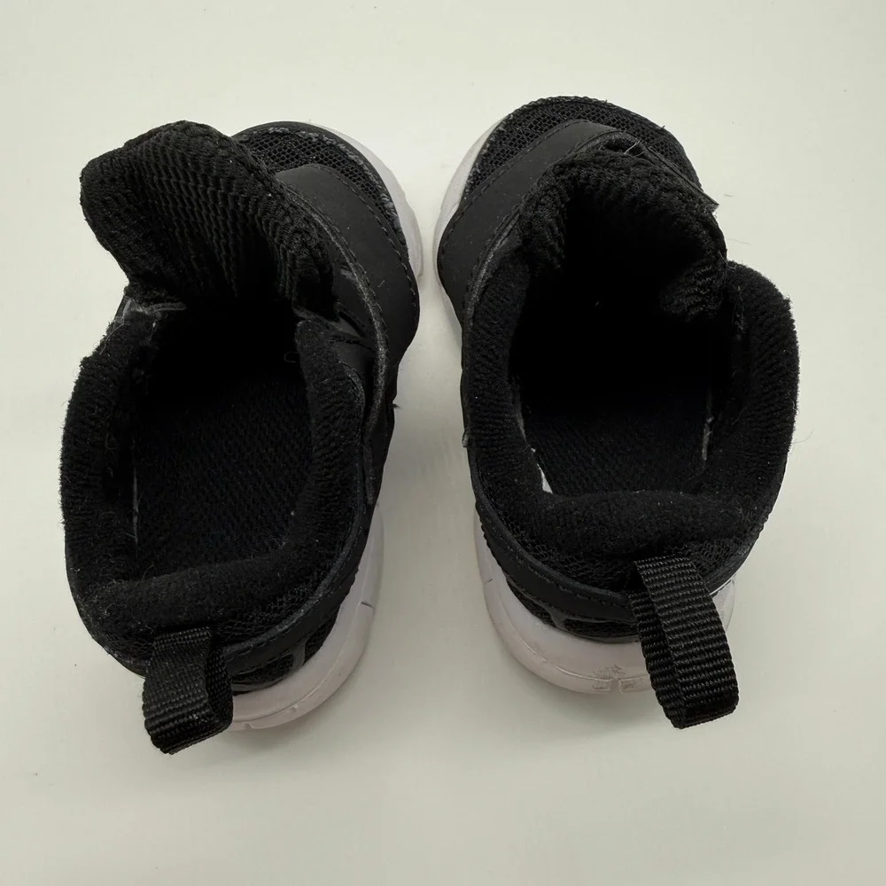 Nike Sneakers Toddler 4C Black Boys Tennis Shoes Mesh Hook Loop DA2692-004